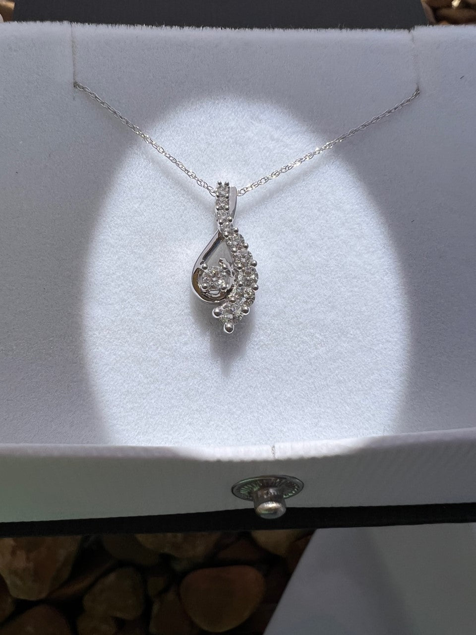 Kay Jewelers Sapphire Necklace - Gem